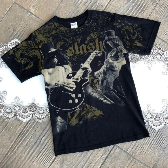 🌹Vintage 90s Slash Guns N Roses Band Tshirt - Picture 2 of 5